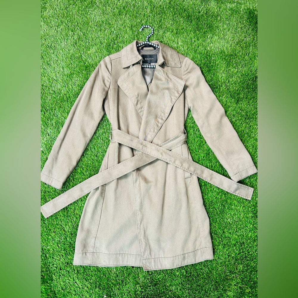 Aritzia - Babaton - Lawson trench coat